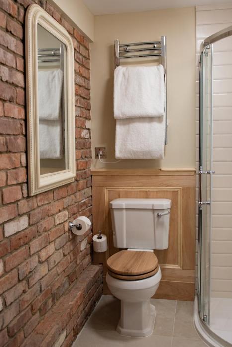 the waterway pub and rooms