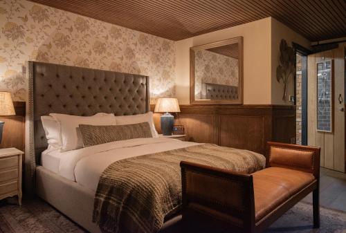 the waterway pub and rooms