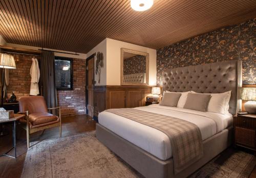 the waterway pub and rooms