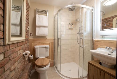 the waterway pub and rooms