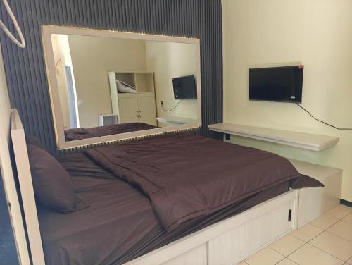 roomy guesthouse