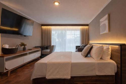hotel miranthia cuernavaca adults only