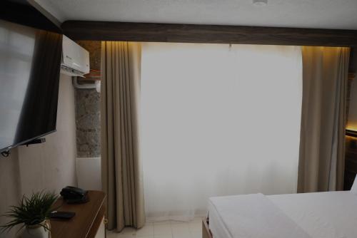 hotel miranthia cuernavaca adults only