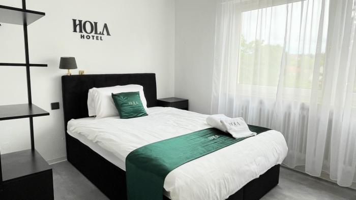 hola hotel