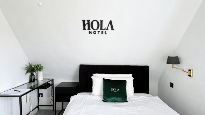 hola hotel