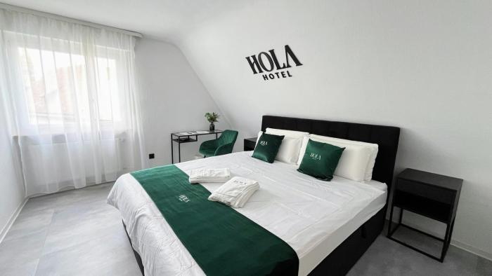 hola hotel