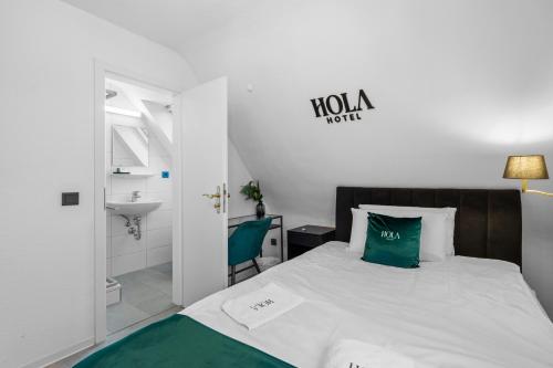 hola hotel