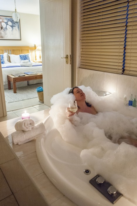 Bayside Lodge,Plettenberg Bay>>Cape Town,4 star