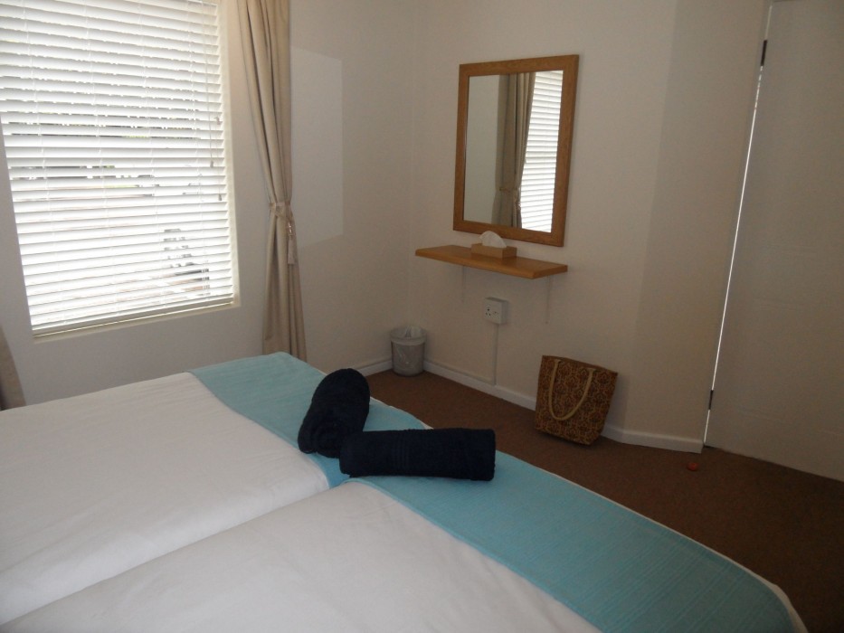 Bayside Lodge,Plettenberg Bay>>Cape Town,4 star