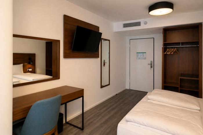 lillys hotel munchen unterschlei heim