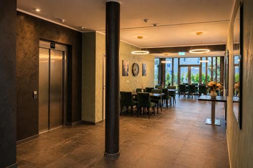 lillys hotel munchen unterschlei heim