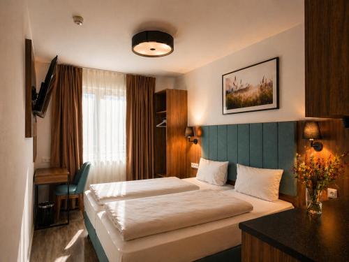 lillys hotel munchen unterschlei heim