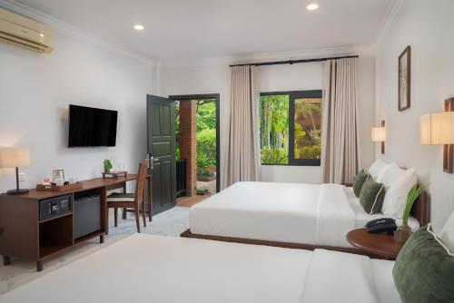 green morodoc garden hotel