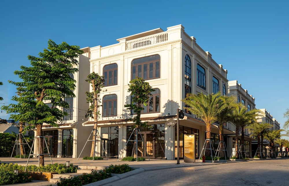 lumiere boutique vy da