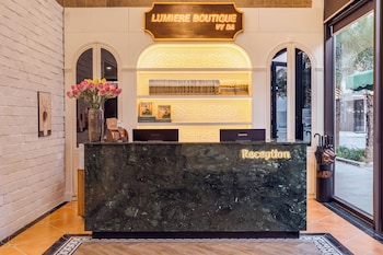 lumiere boutique vy da