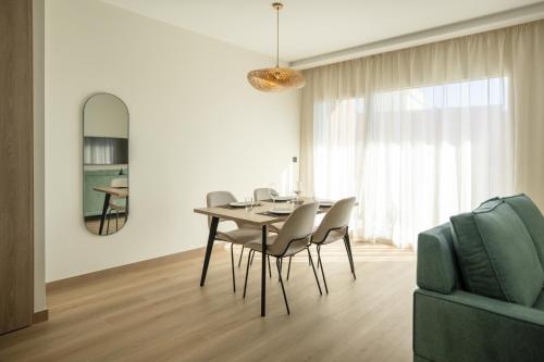 alora apartamentos merida
