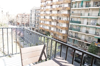 Sant Jordi Apartments Sagrada Familia,,4 star