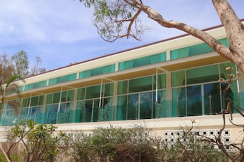 ta yai beach resort