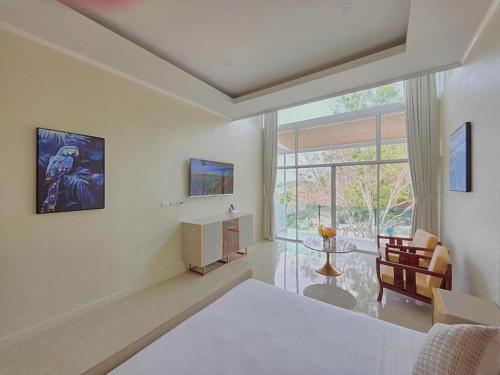 ta yai beach resort