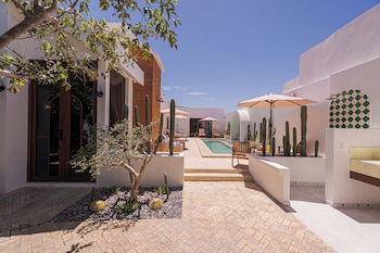 abasolo clubhouse