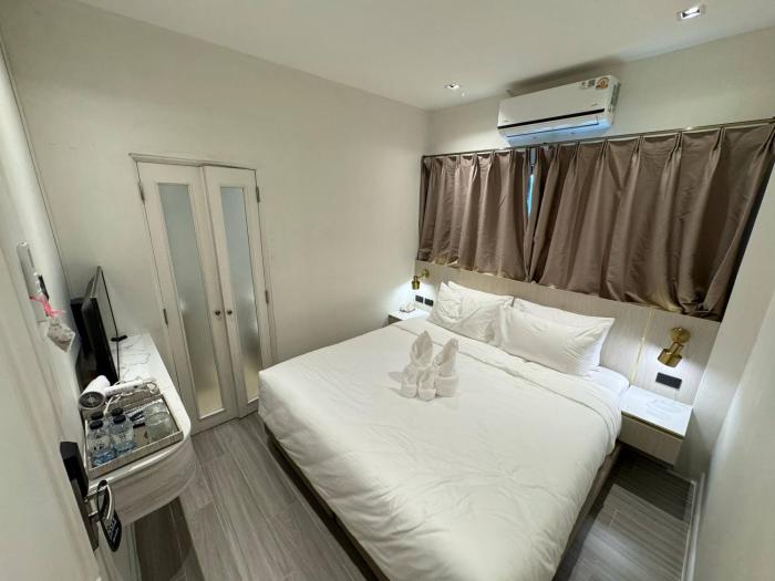 la mella hotel thakhek