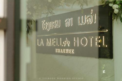 la mella hotel thakhek