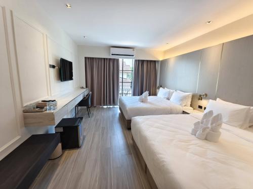 la mella hotel thakhek
