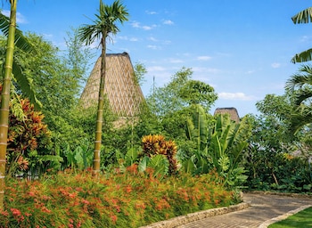 arya sumba