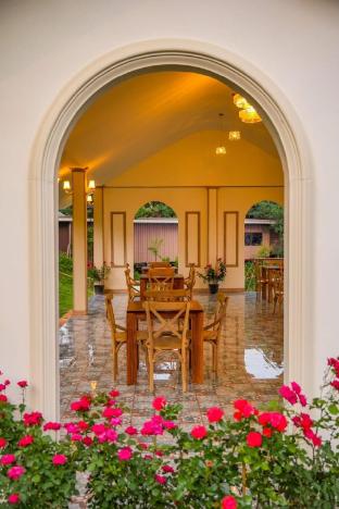 phuwin homestay monjam
