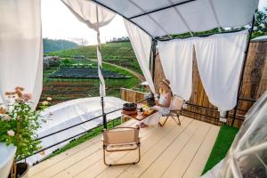 phuwin homestay monjam