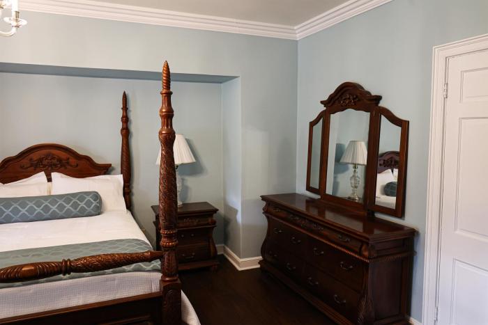 ormond manor