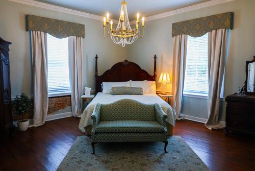 ormond manor