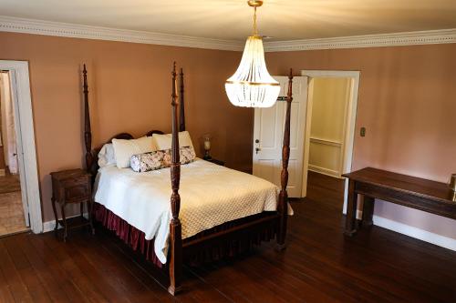 ormond manor