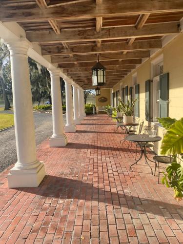 ormond manor
