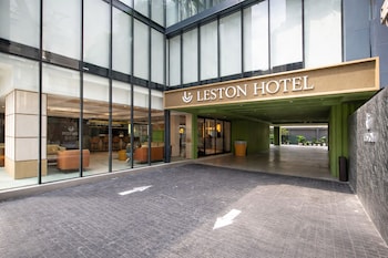 leston hotel sukhumvit