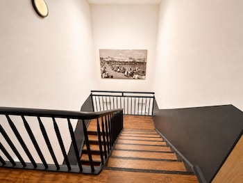 nivara hotel