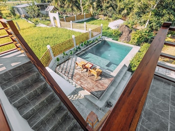 Semu Villa,,4 star