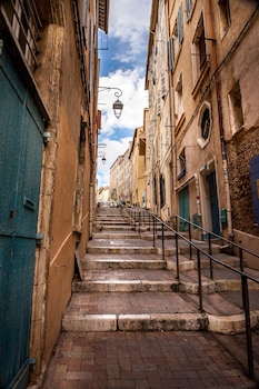 adira marseille panier