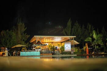 Extreme Adventure Park,,3 star
