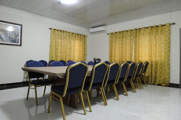 mount pleasant inns and apartment