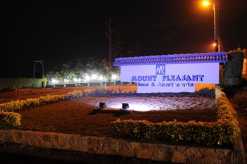 mount pleasant inns and apartment