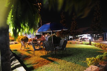 mount pleasant inns and apartment