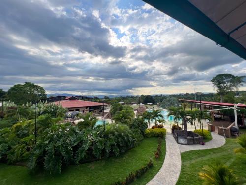 mahawi resort