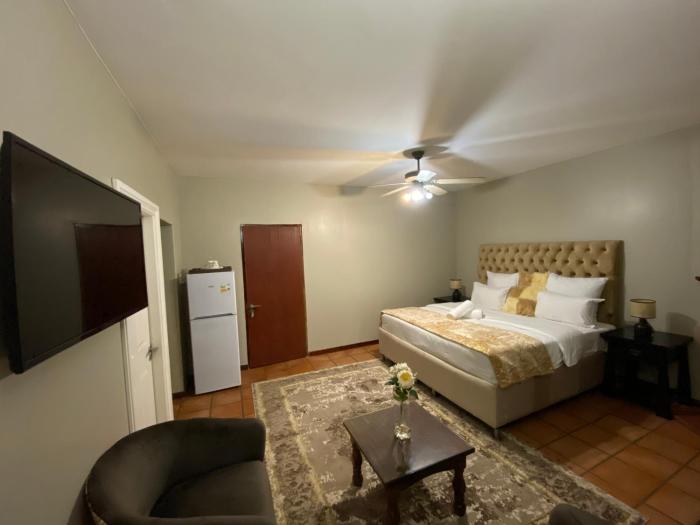 kloofyard guesthouse
