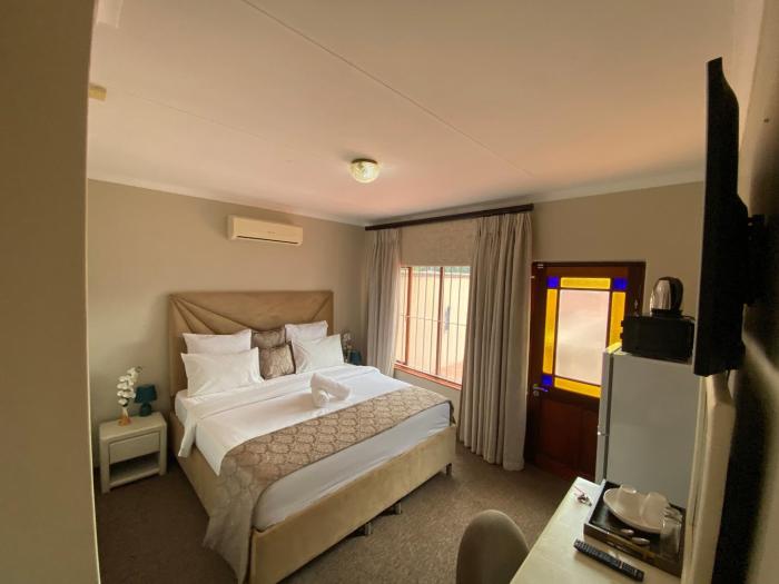 kloofyard guesthouse