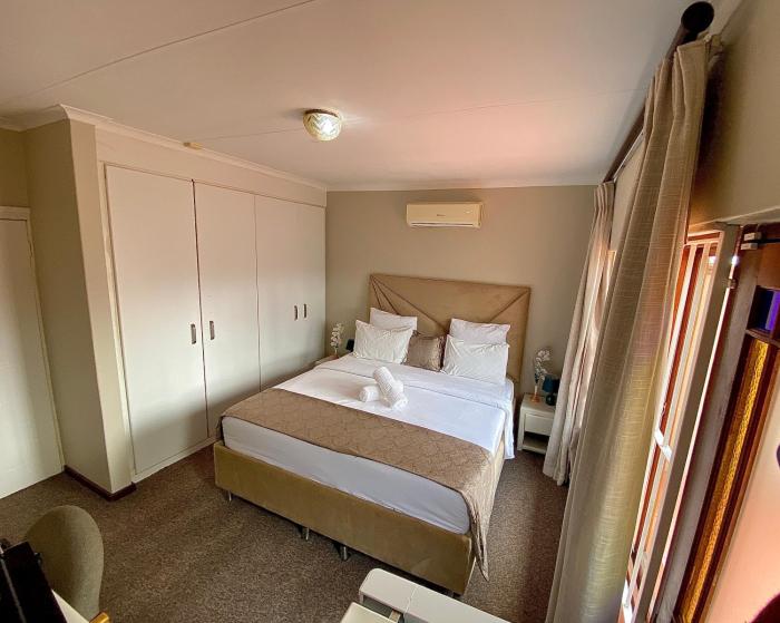 kloofyard guesthouse