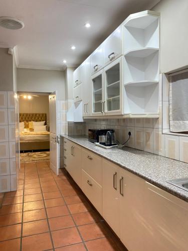 kloofyard guesthouse