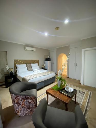 kloofyard guesthouse