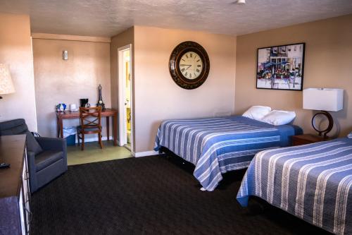 yellowstone motel