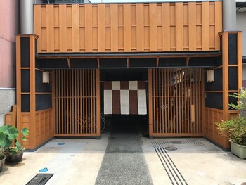 roman kan